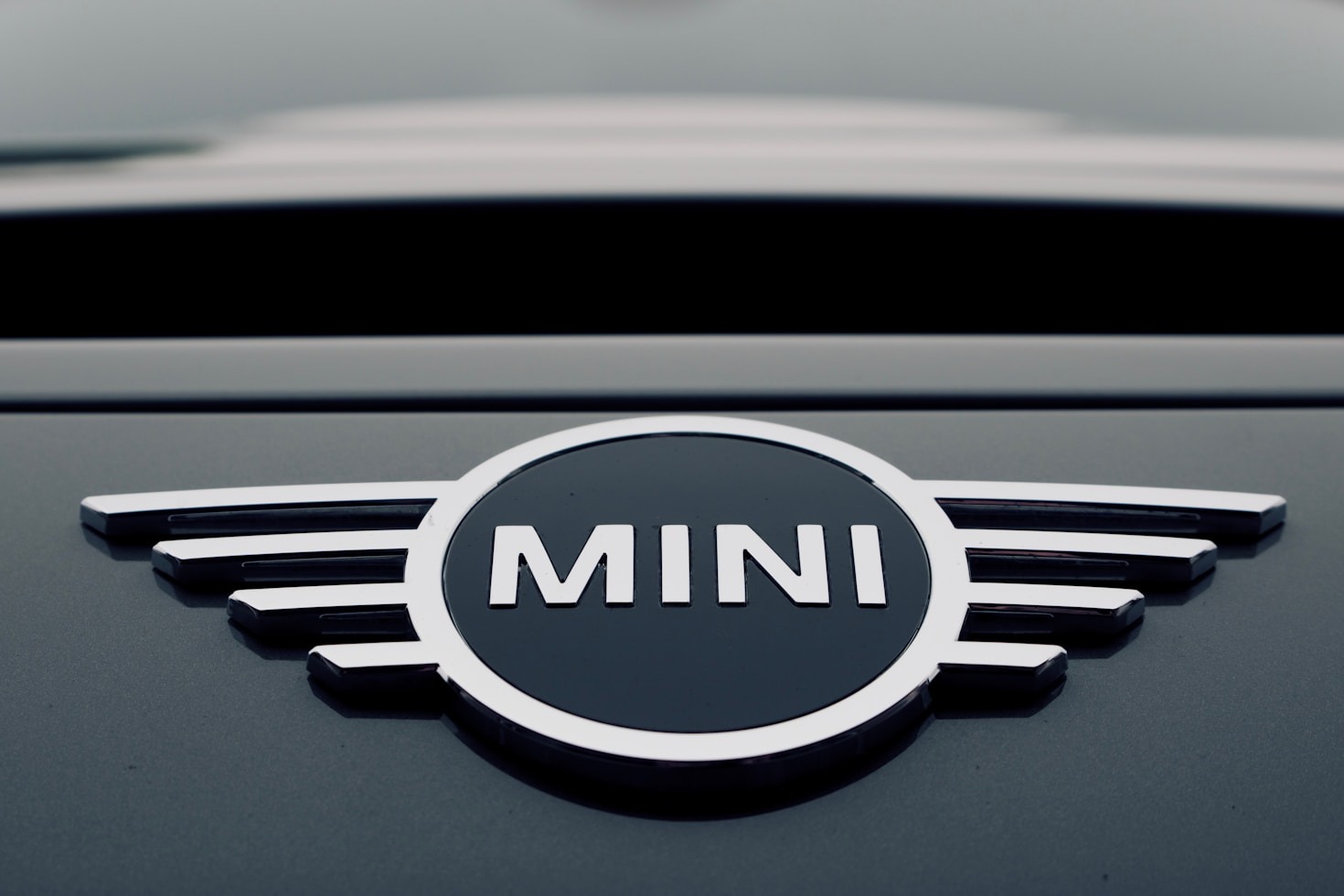 The History of the Iconic R52 Mini Cooper